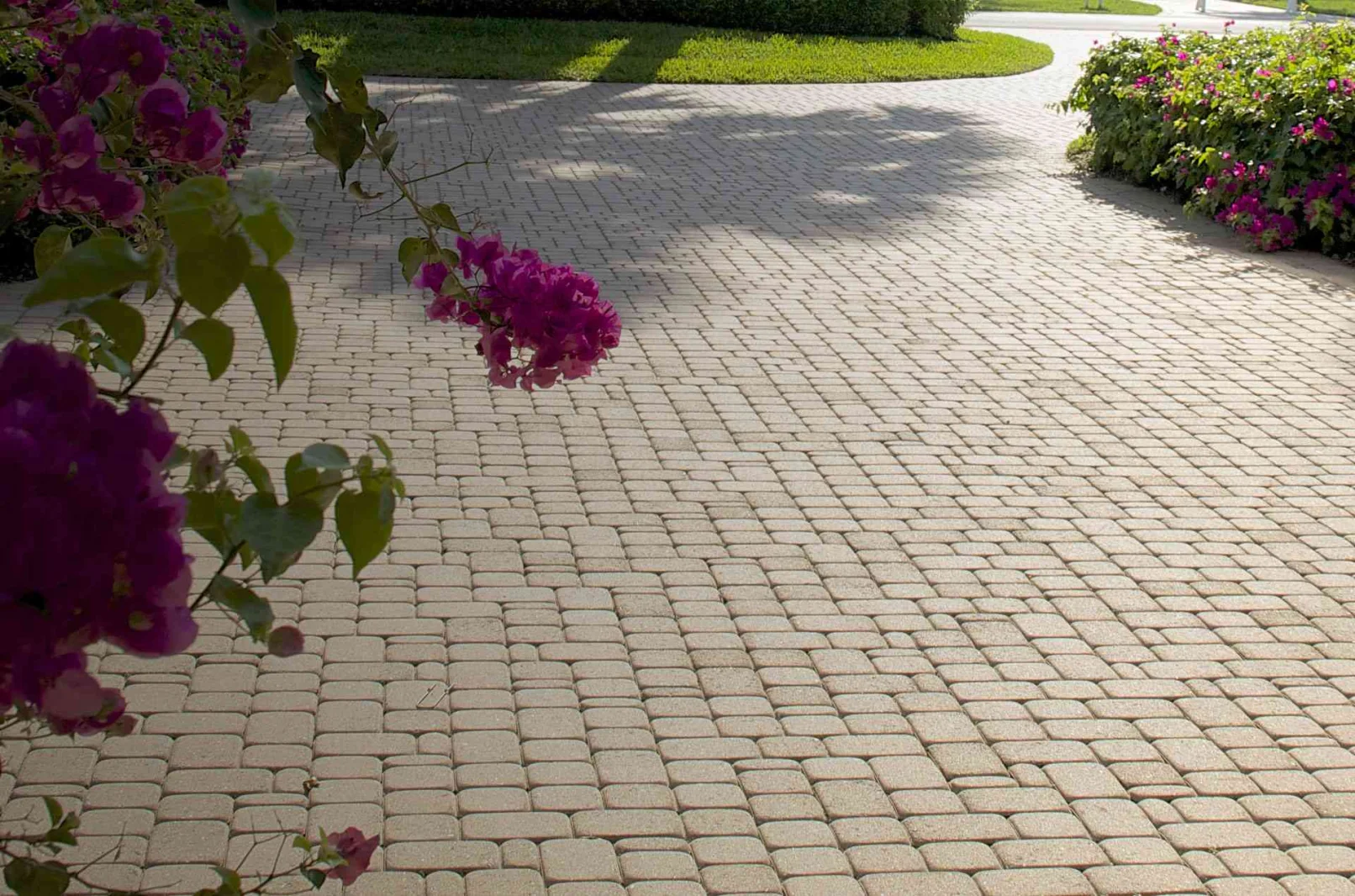 paver-sldie-bg-image-v2.jpg